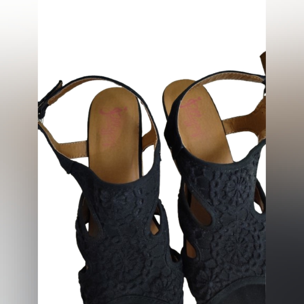 Jellypop Amara Black Crochet Cork Wedge Sandals Women's Size 9 - Picture 8 of 12
